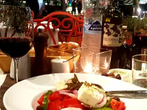 Botonis Restaurant