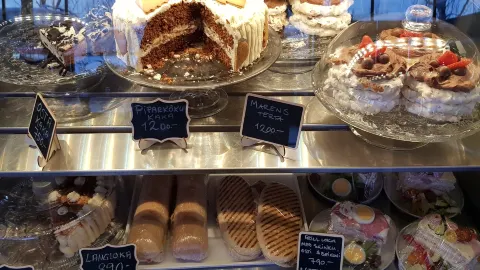 Rósakaffi in Hveragerei
