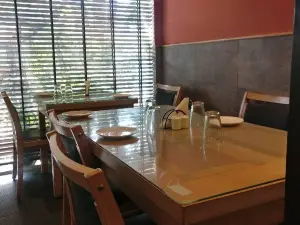 Step In Restaurant