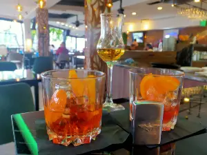 Le Petit Bistro Lihnidos