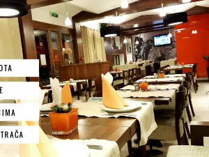 ZUPAN Restaurant