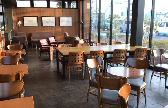 Starbucks, Mitaka Musashisakaidori
