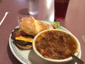 Robin's Nest Cafe