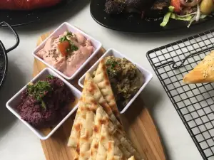 Platos Greek Chargrill