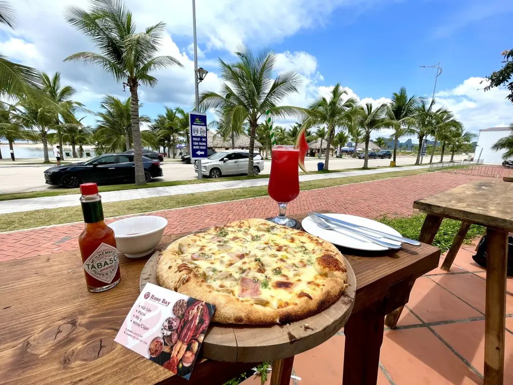 Rose Bay - Restaurant & Beach Bar