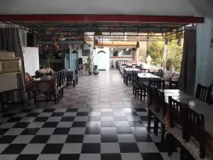 JJ's Bar and Restaurant