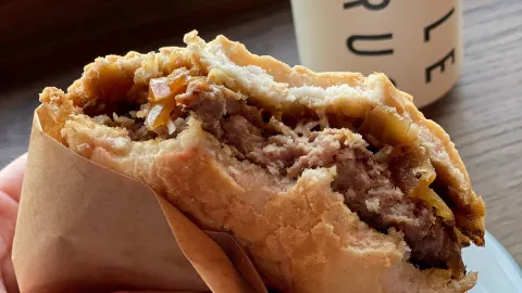 SOT bar & burger - Down Town in 泰勒馬克郡