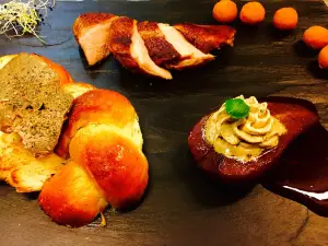 Geza's Kitchen