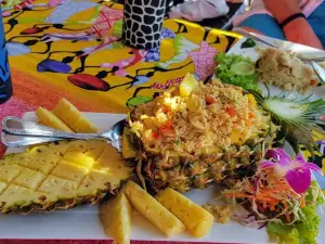 Lanna restaurant and massage