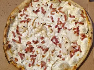 La Pizza de Nico Colmar Gare