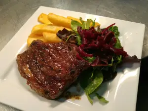 The Old Ham Tree Inn