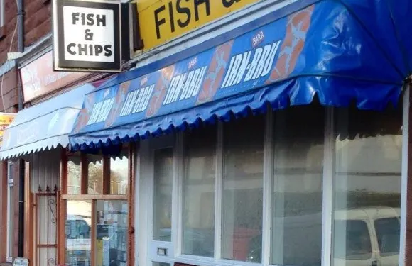 Macari's Chip Shop
