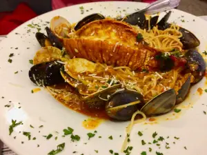 Minella's Main Line Diner