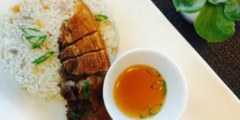 Tres Bistro