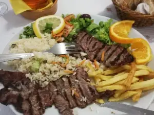 Real Petisqueira