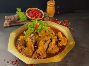 鸿翔隆老北京羊蝎子风味火锅(金水名居店)