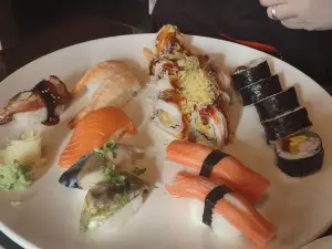 Big Sea Sushi & Noodles