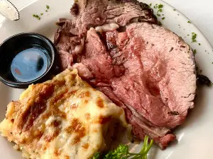 Carvers Steaks & Chops