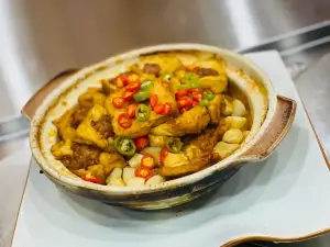 老屈头生鱼馆(恒源佳居B座店)