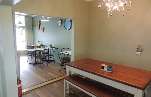 Lisa's Bright Side Cafe