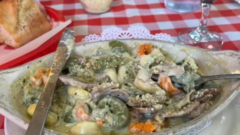 Michael's Italian Restaurant in 서밋 카운티