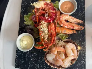 Pier 17 Restaurant
