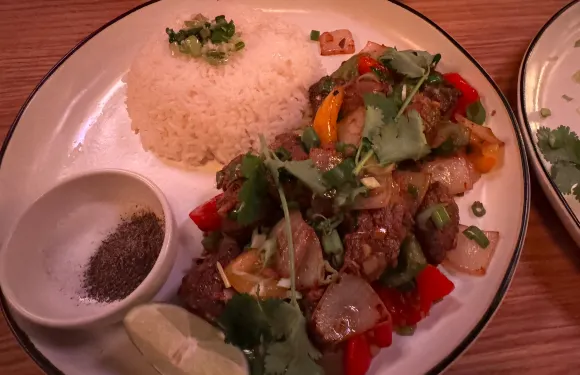 Miss Saigon Vietnamese Restaurant & Lounge