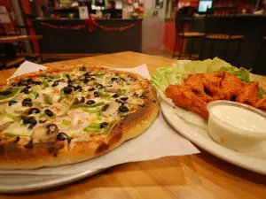 Aquidneck Pizzeria & Bar