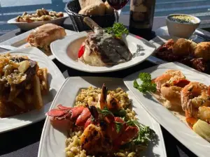 GS Steamers Bar & Grill