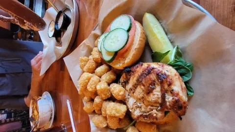 Thirsty Moose Tap House in 埃克塞特
