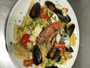 RiSTORANTE PiZZERiA Nuova Ruota Di Barge