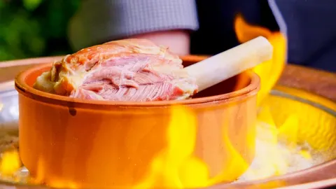 Çömlekçi Restaurant in อันตัลยา