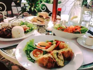 Bag of Beans Cafe and Restaurant