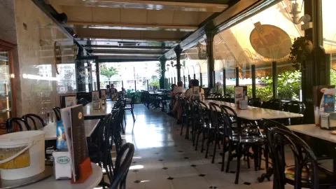 Chocolateria Valor in ベニドルム