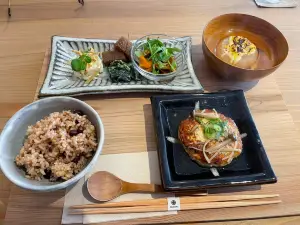 TSUJIMURA & Cafe kiton