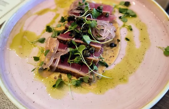 South Bar & Kitchen