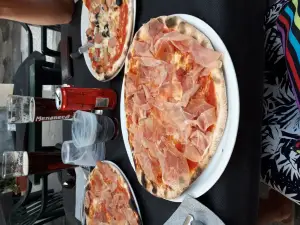 Cammi Cammi Pizzeria Bisteccheria