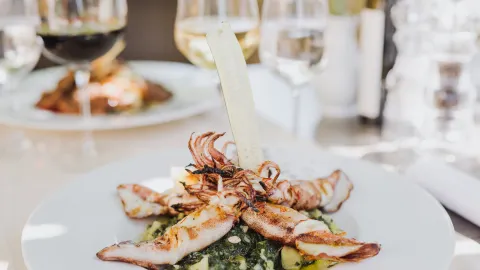 Puž restaurant in 브렐라
