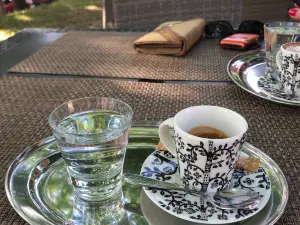 Cafe 7 Bar