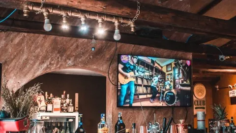Kalashnikov Ruso Bar in 昆卡