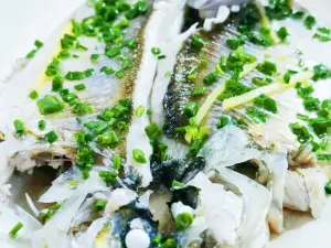 雄江湾河鲜楼
