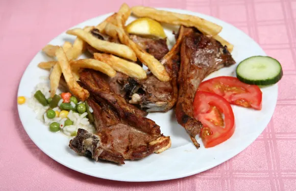 Giannikos Traditional Taverna