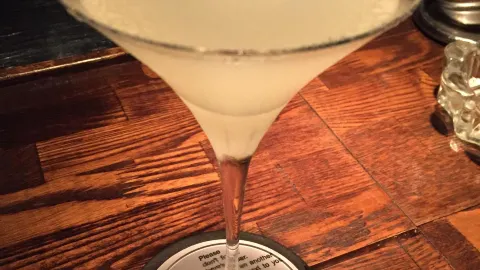 Bar Leftalone in Beppu
