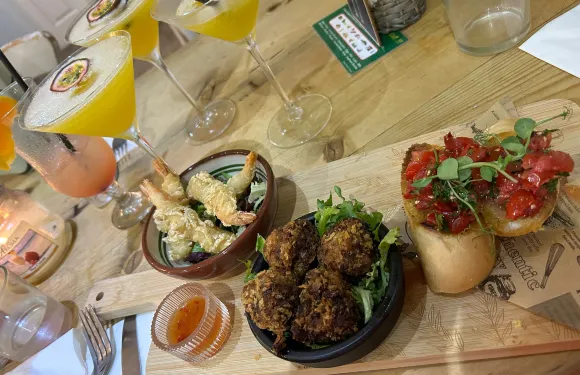 Finley Brown's Cafe