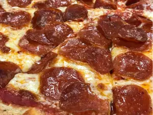 Lamppost Pizza