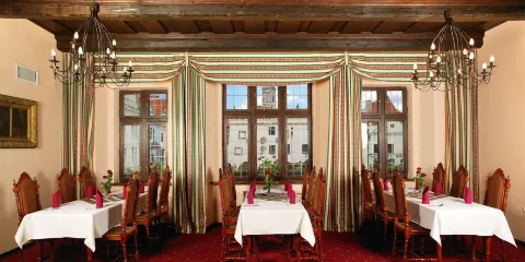 Petr Vok Restaurant