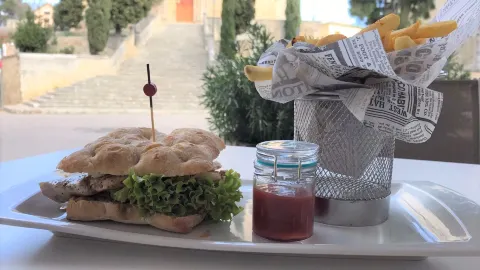 ES FORN CAFÈ in Selva
