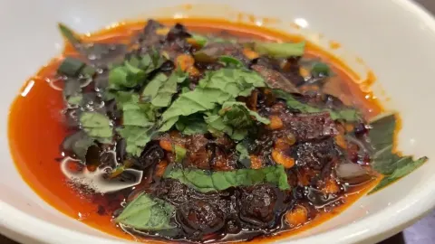 大山黑豆花 in 古藺