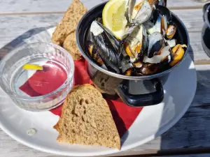 Crown & Anchor Inn