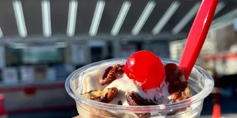 Leon's Frozen Custard Drive-in